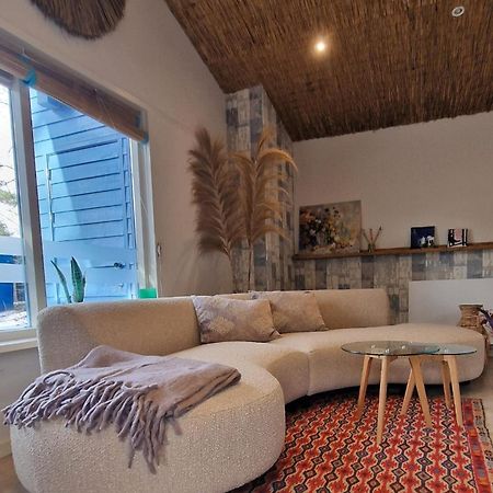 Zen-Bungalow No 2 Met Sauna En Hottub Rheezerveen Exteriör bild
