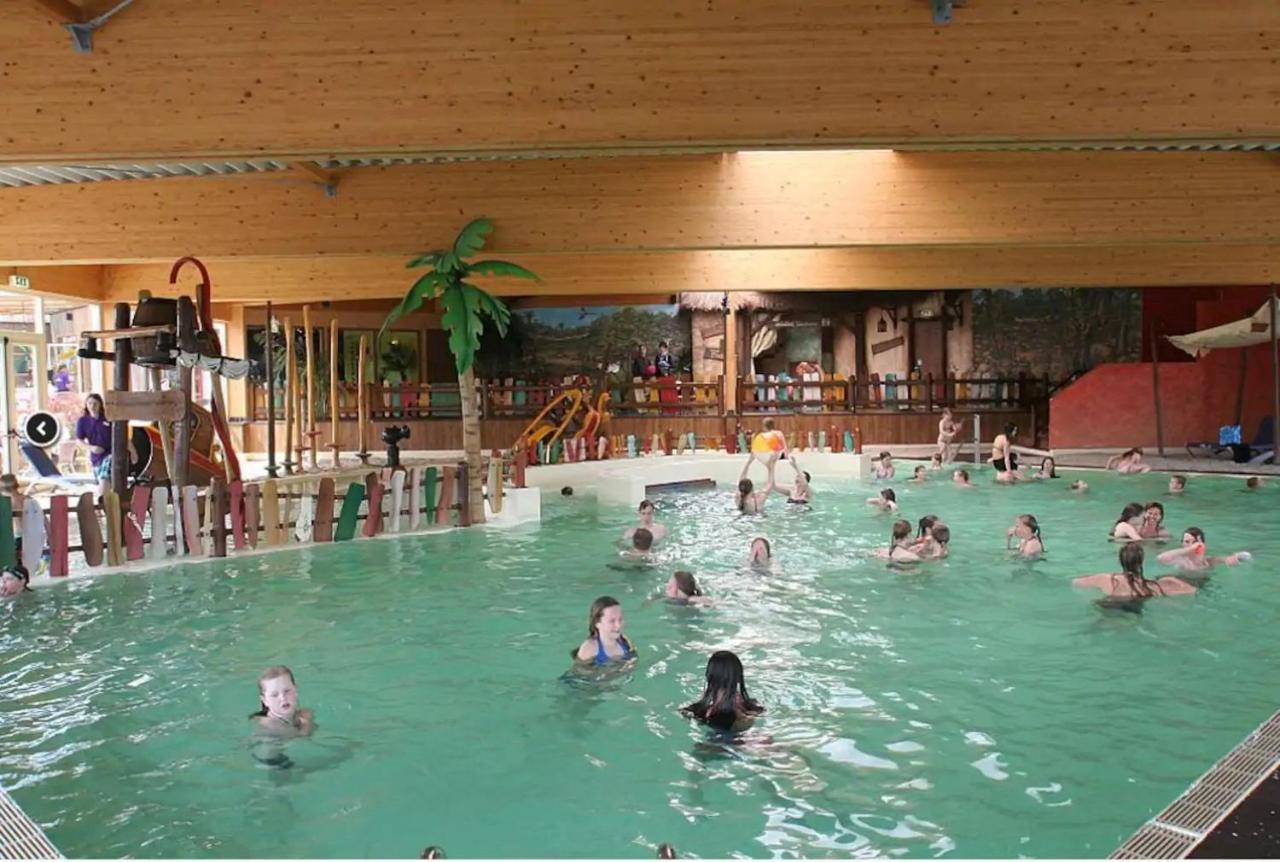 Zen-Bungalow No 2 Met Sauna En Hottub Rheezerveen Exteriör bild